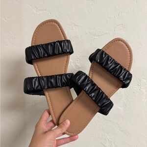 Old Navy Black Women's Sandals